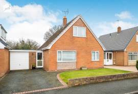 3 bedroom, Bungalow for sale