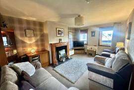 2 bedroom, Maisonette for sale