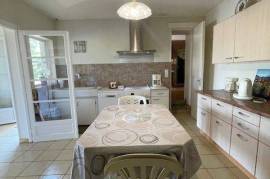 Magnifique propriete 1,6 ha, Ancienne Ferme avec Deux Habitations et Vue sur les Pyrenees