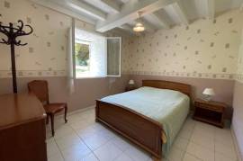 Magnifique propriete 1,6 ha, Ancienne Ferme avec Deux Habitations et Vue sur les Pyrenees