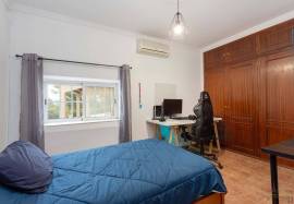 Large Property in Livramento with House, Annexes, Patio, and Pool, Close to the Sea