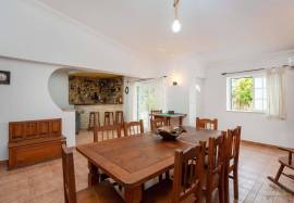 Large Property in Livramento with House, Annexes, Patio, and Pool, Close to the Sea