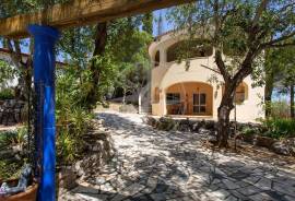 Family Estate with Guest Annex, Heated Pool & Outbuildings in Tavira