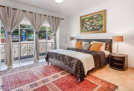Family Estate with Guest Annex, Heated Pool & Outbuildings in Tavira