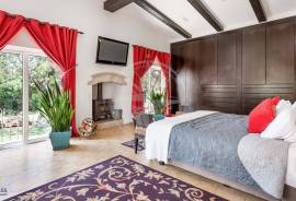 Family Estate with Guest Annex, Heated Pool & Outbuildings in Tavira