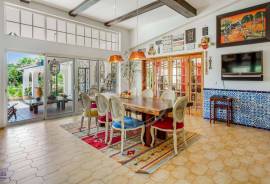Family Estate with Guest Annex, Heated Pool & Outbuildings in Tavira