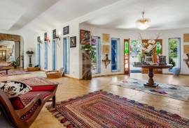 Family Estate with Guest Annex, Heated Pool & Outbuildings in Tavira