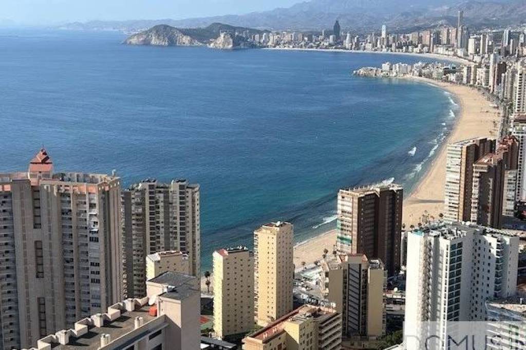 Duplex penthouse for sale in Levante area of the Sierra in Benidorm