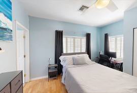 Luxury 4 Bed Townhouse For Sale in George Town The Cayman
