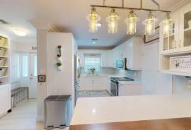 Luxury 4 Bed Townhouse For Sale in George Town The Cayman