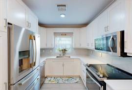 Luxury 4 Bed Townhouse For Sale in George Town The Cayman