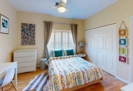 Luxury 4 Bed Townhouse For Sale in George Town The Cayman