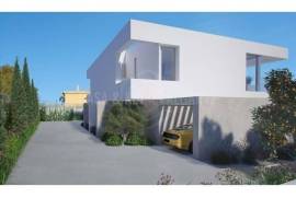 Luxurious villas with sea views under construction in Praia da Luz