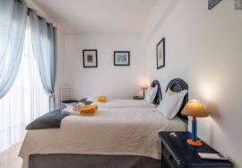 Villa Oasis - Local Accommodation