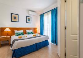 Villa Oasis - Local Accommodation