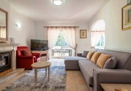 Villa Oasis - Local Accommodation