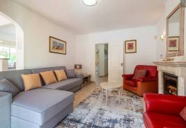 Villa Oasis - Local Accommodation