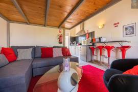 Oasis Tropical Mezzanine - Local Accommodation