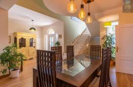 Villa Ferragudo- Local accommodation