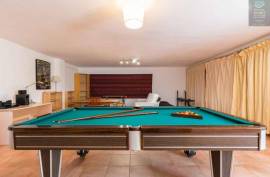 Villa Ferragudo- Local accommodation