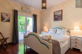 Villa Ferragudo- Local accommodation