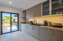 Casa do Pomar -Local Accommodation . Casa do Pomar -Local Accommodation .