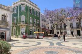 Urban plot for sale with approved project for construction of 3 bedroom single-family villa with swimming pool.