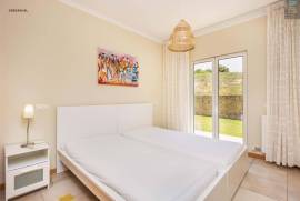 Spectacular 2 bedroom apartment with terrace and communal pool of the building.