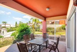 Spectacular 2 bedroom apartment with terrace and communal pool of the building.