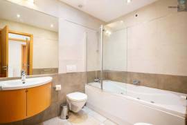 Spectacular 2 bedroom apartment with terrace and communal pool of the building.