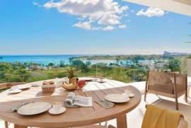 BEAUTIFUL 2 BEDROOM SEA VIEW APARTMENT AT GRAND BAIE LA CROISETTE