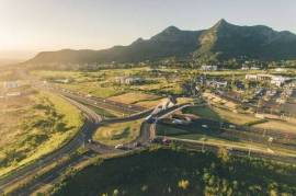 TOP PENTHOUSE WITH MOUNTAIN VIEW FOR RESALE IN MOKA - MAURITIUS