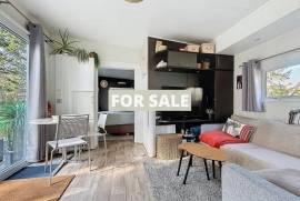 Detached Bungalow with Outbuilding in Building Plot