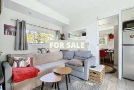 Detached Bungalow with Outbuilding in Building Plot