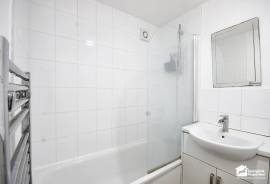 1 bedroom, Studio flat for sale