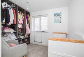 4 bedroom, Detached house for sale