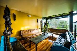 Celeste Mountain Lodge: Mountain Hotel/Resort/Hostel For Sale in Bijagua