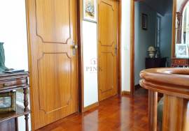 Classic House - 5 Bedrooms in Funchal