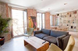 10 Plaza de San Miguel, Madrid 28005, Spain - 2 Bedrooms, 1 Bathrooms - 1,300 EUR / month