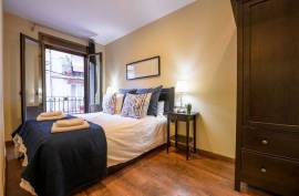 12 Carrer de la Concordia, 08004 Barcelona, Spain - 2 Bedrooms, 2 Bathrooms - 1,125 EUR / month