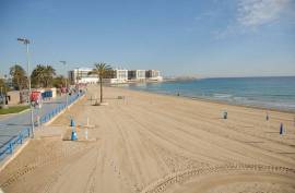 Avda. de la Constitucion 4, 4to Dcha., 03002 Alicante, Spain - 2 Bedrooms, 2 Bathrooms - 850 EUR / month