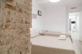 8 Carrer de Roger de Lloria, 46002 Valencia, Spain - 2 Bedrooms, 2 Bathrooms - 900 EUR / month