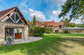 Luxury 9 Bed Estate For Sale In Adainville France
