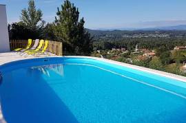 Excellent 5 Bed Villa For Sale In Verdoejo, Valença Northern