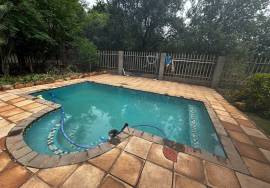 Luxury Silver Creek Gorge Estate For Sale in Mooinooi South