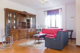 Chalet House With 2 Apartments for Sale in Boiro Galicia