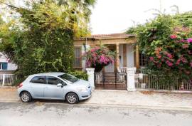 Listed 5 Bed House For Sale in Nicosia
