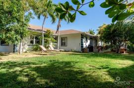 Luxury 4 Bed House For Sale in George Town The Cayman