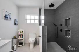 Luxury 4 Bed House For Sale in George Town The Cayman