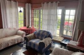 Stunning 3 Bedroom House & Cottage For Sale in Scottburgh South